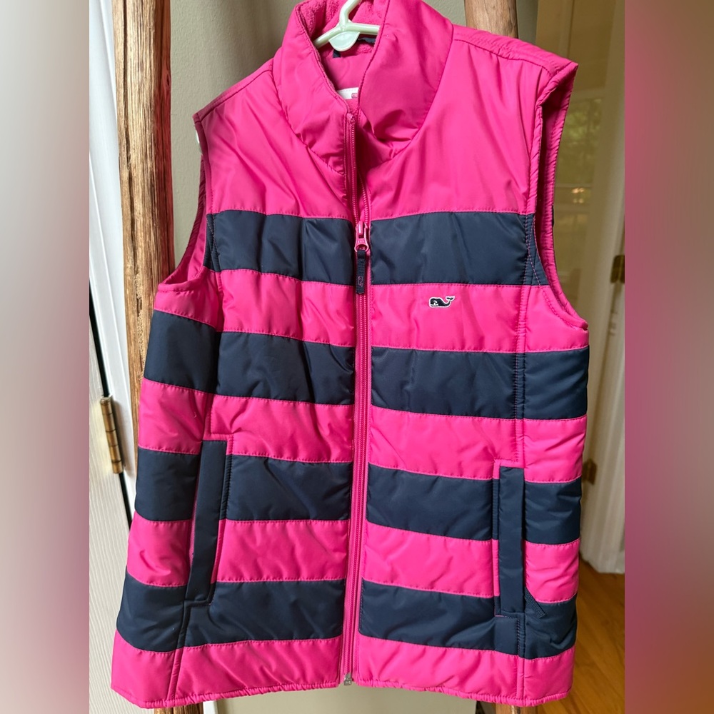 Adorable girls best vineyard vines youth size small (7-8). excellent condition